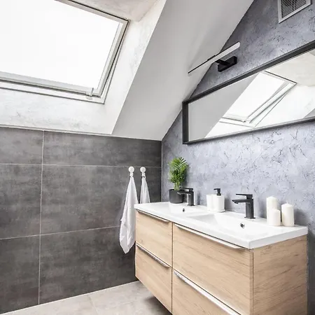 Pod Lasem 66 * Trybsz